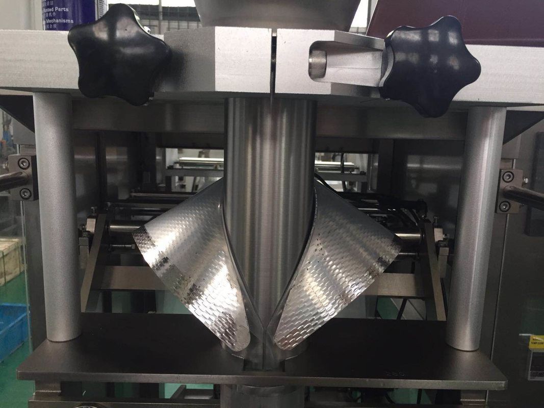 Gusset 70Bags/Min Automatic Food Packing Machine For Cashew Nut