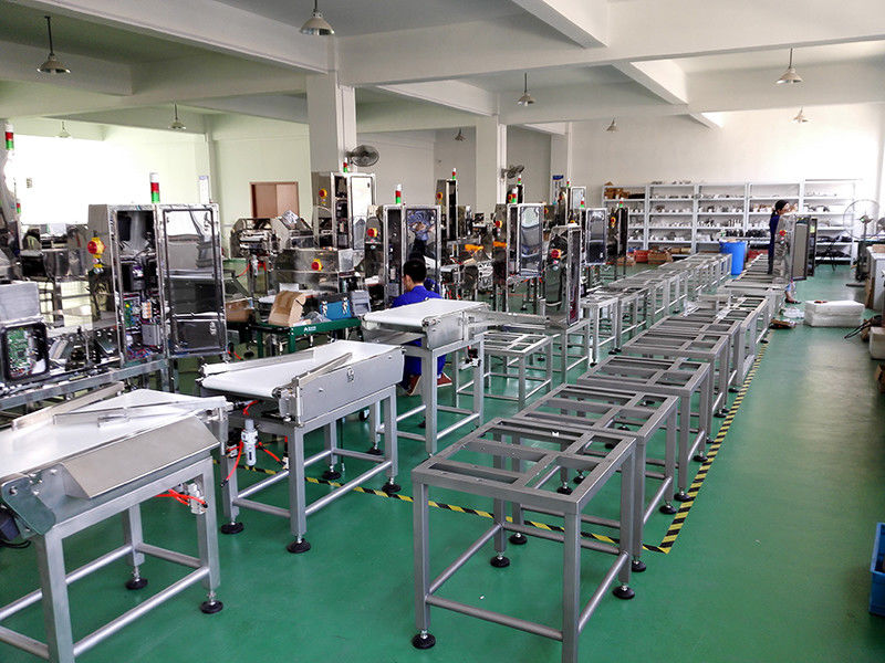PVC Belt 304ss Frame Automatic Food Grade Metal Detectors In Packing Line