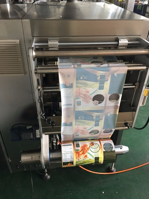 Automatic Snack Food Packaging Machine With Multihead Weigher