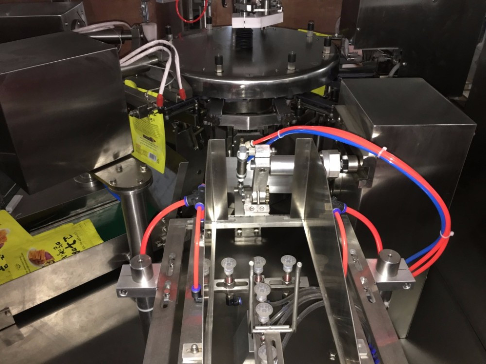 Snack Food Stand Up Zip Lock Packing Machine Full Automatic